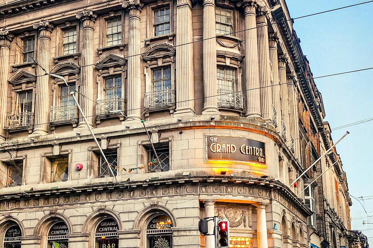 Dublin city streets — expat life in Ireland