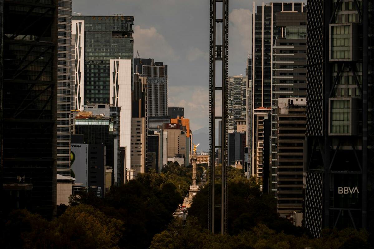 Mexico City downtown — one of the most popular destinations for American expats